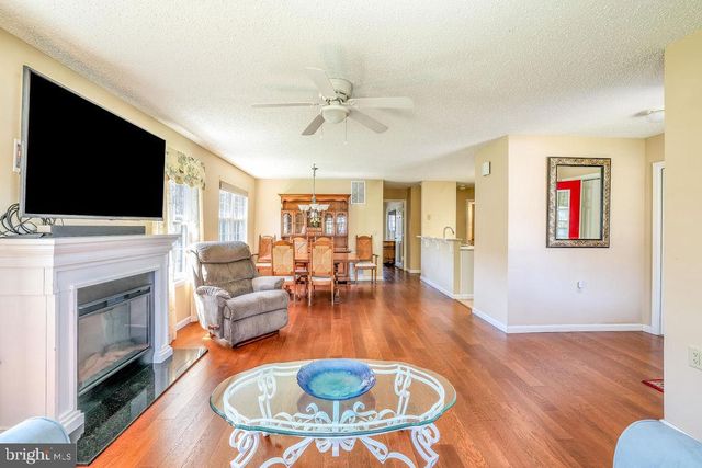 113 PINE OAK BLVD, Barnegat, NJ 08005