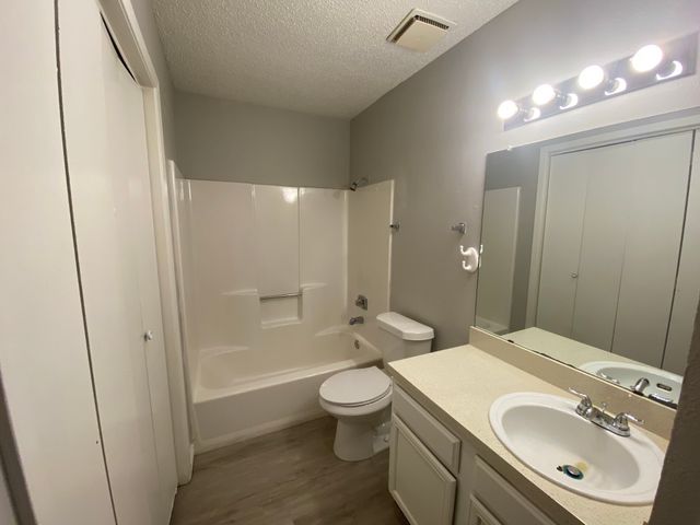 9696 Walnut Street 1416, Dallas, TX 75243