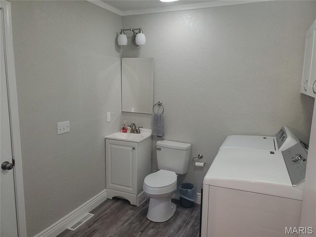 123 Holmes Drive, Sikeston, MO 63801