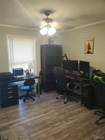 123 Holmes Drive, Sikeston, MO 63801