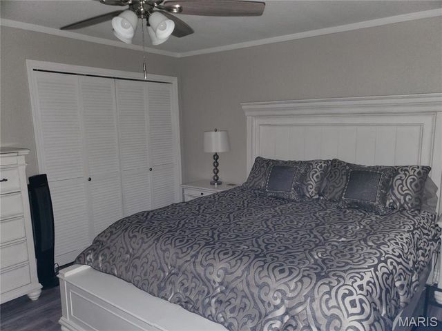 123 Holmes Drive, Sikeston, MO 63801