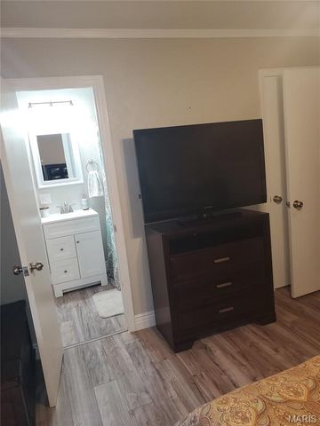 123 Holmes Drive, Sikeston, MO 63801