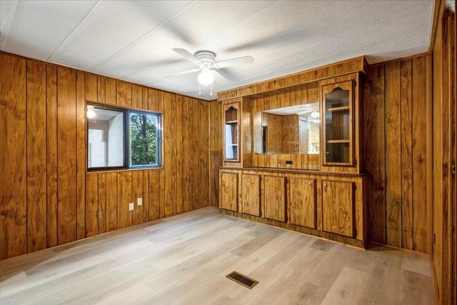 11906 Lakeway Drive, Tyler, TX 75704