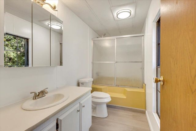 11906 Lakeway Drive, Tyler, TX 75704