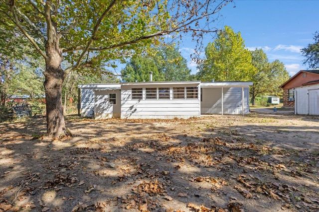 11906 Lakeway Drive, Tyler, TX 75704