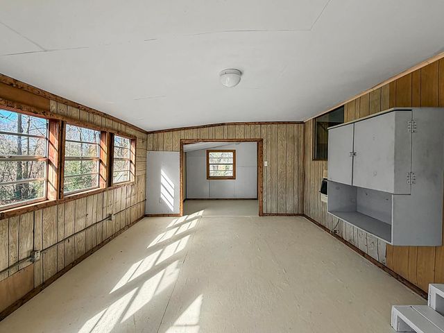 11906 Lakeway Drive, Tyler, TX 75704