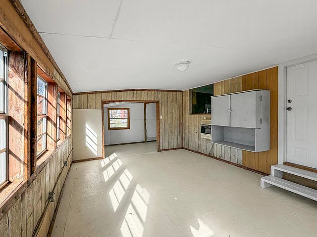 11906 Lakeway Drive, Tyler, TX 75704