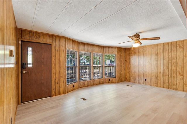 11906 Lakeway Drive, Tyler, TX 75704