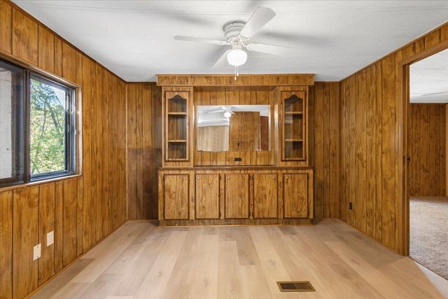 11906 Lakeway Drive, Tyler, TX 75704