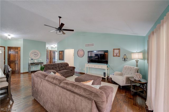 118 Sassafras Drive, Vermilion, OH 44089