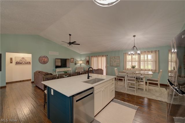 118 Sassafras Drive, Vermilion, OH 44089
