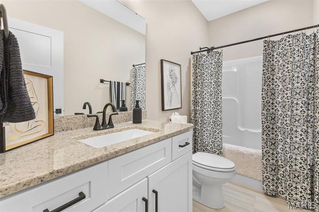 617 Dogwood Lane, Farmington, MO 63640