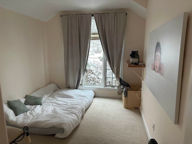 18 Kirby Road, South Burlington, VT 05403