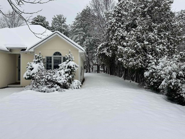 18 Kirby Road, South Burlington, VT 05403