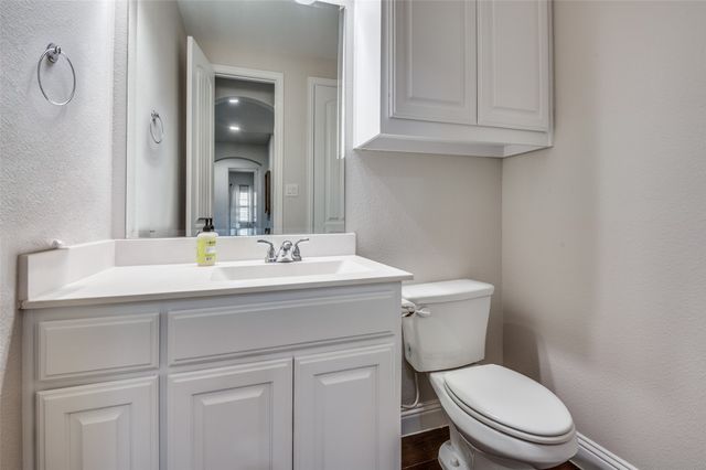 601 Pine Island Circle, Mansfield, TX 76063