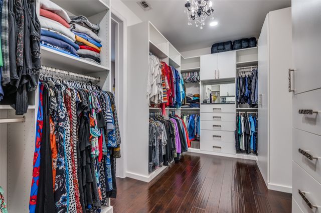 601 Pine Island Circle, Mansfield, TX 76063