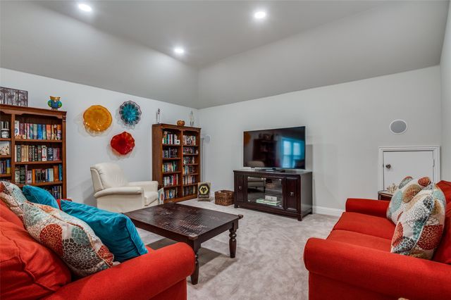 601 Pine Island Circle, Mansfield, TX 76063