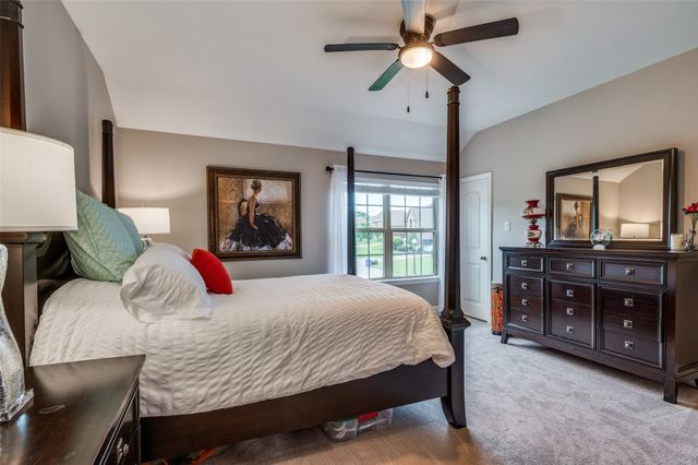 601 Pine Island Circle, Mansfield, TX 76063