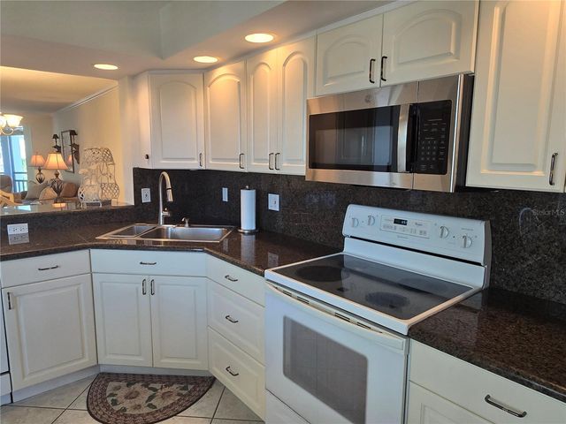 450 GULF OF MEXICO DRIVE 303, Longboat Key, FL 34228