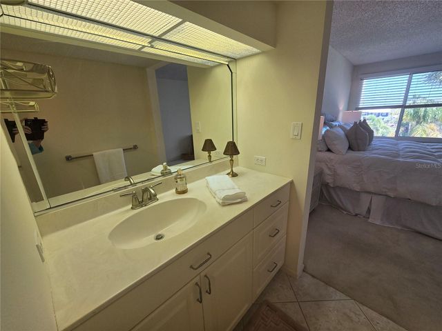 450 GULF OF MEXICO DRIVE 303, Longboat Key, FL 34228