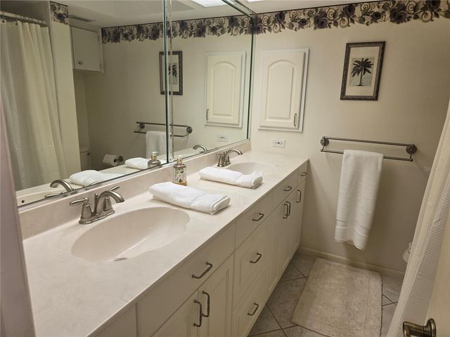 450 GULF OF MEXICO DRIVE 303, Longboat Key, FL 34228