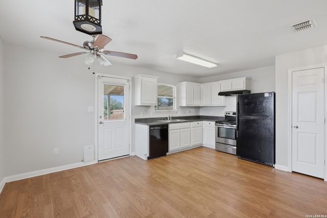 11223 MAGIC CYN, San Antonio, TX 78252
