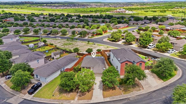 11223 MAGIC CYN, San Antonio, TX 78252
