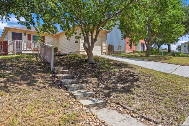 11223 MAGIC CYN, San Antonio, TX 78252