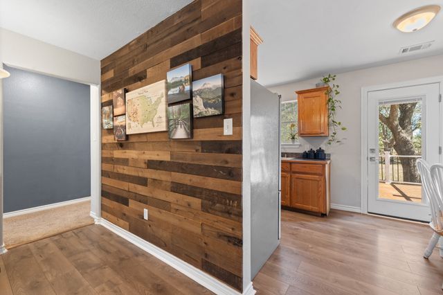 9401 Hilltop Street, Rio Vista, TX 76093