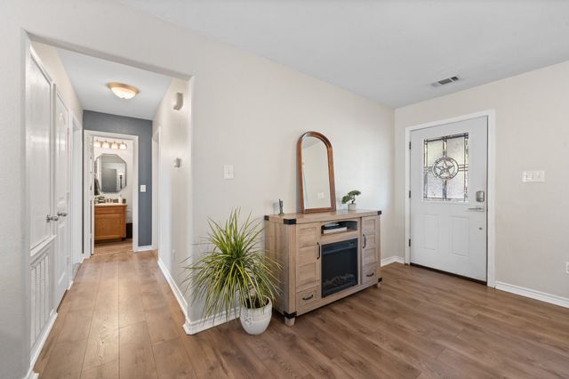 9401 Hilltop Street, Rio Vista, TX 76093