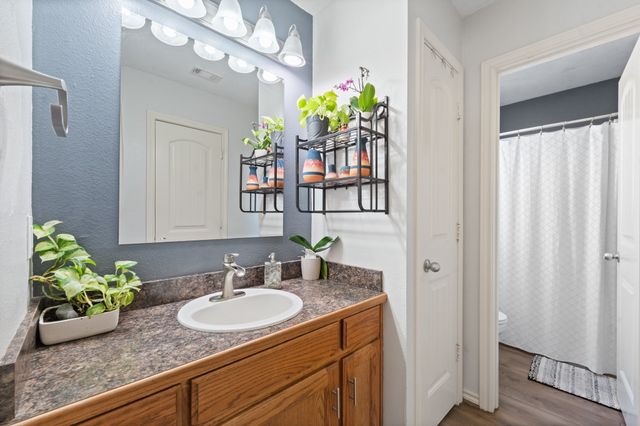 9401 Hilltop Street, Rio Vista, TX 76093