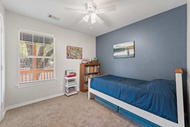 9401 Hilltop Street, Rio Vista, TX 76093