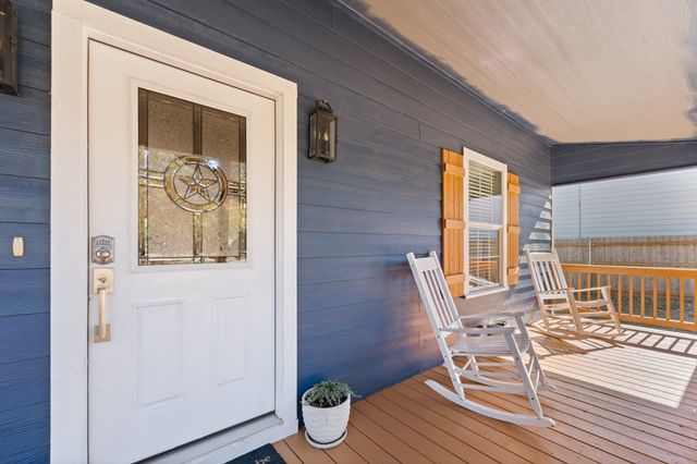 9401 Hilltop Street, Rio Vista, TX 76093