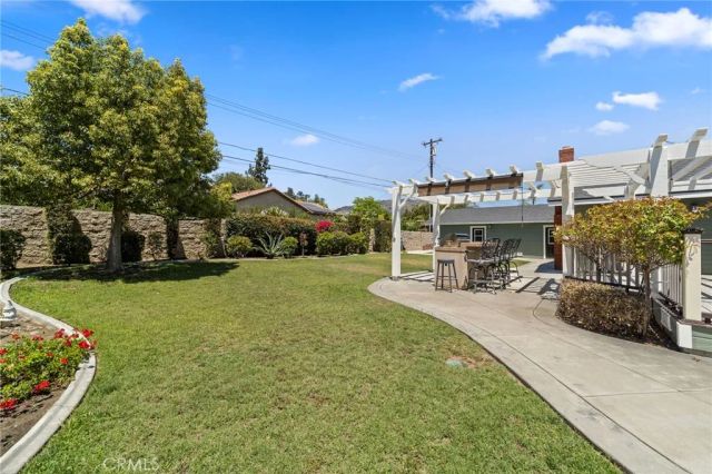 963 E Meda, Glendora, CA 91741