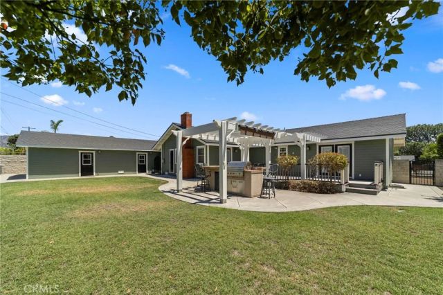 963 E Meda, Glendora, CA 91741
