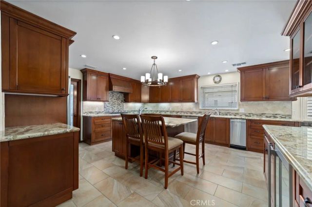 963 E Meda, Glendora, CA 91741