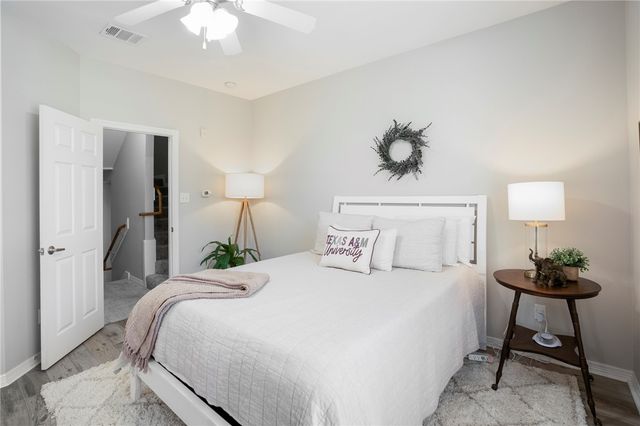 305 Holleman Drive E 1206, College Station, TX 77840