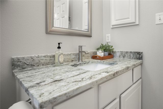 305 Holleman Drive E 1206, College Station, TX 77840