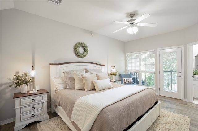 305 Holleman Drive E 1206, College Station, TX 77840