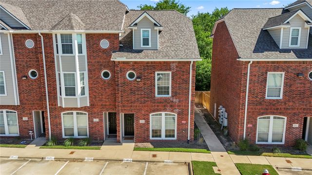305 Holleman Drive E 1206, College Station, TX 77840