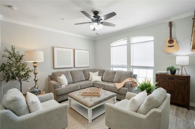 305 Holleman Drive E 1206, College Station, TX 77840