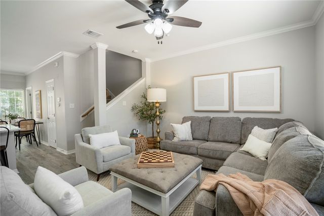 305 Holleman Drive E 1206, College Station, TX 77840