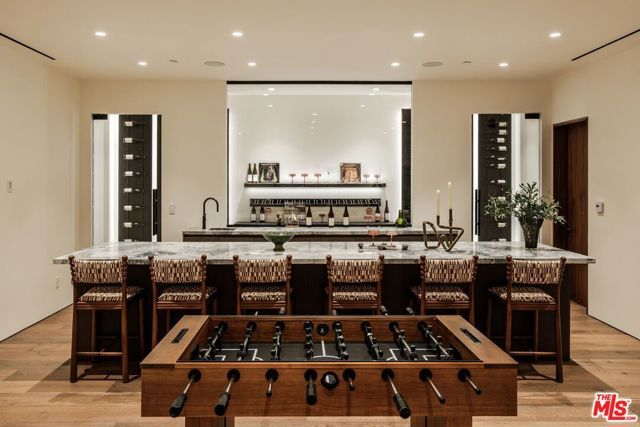 317 S Wetherly Drive, Beverly Hills, CA 90211