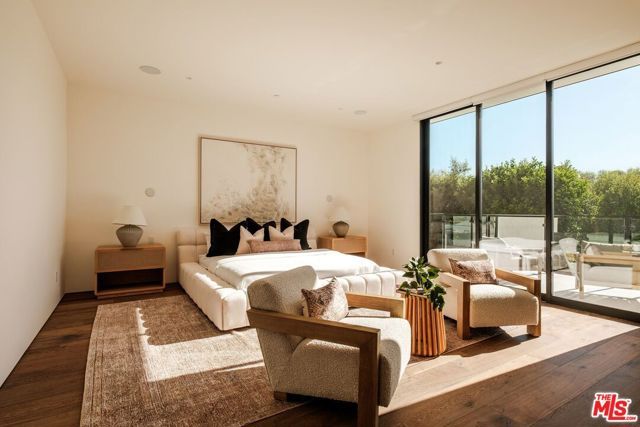 317 S Wetherly Drive, Beverly Hills, CA 90211