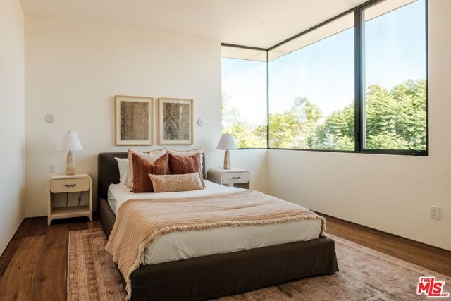 317 S Wetherly Drive, Beverly Hills, CA 90211