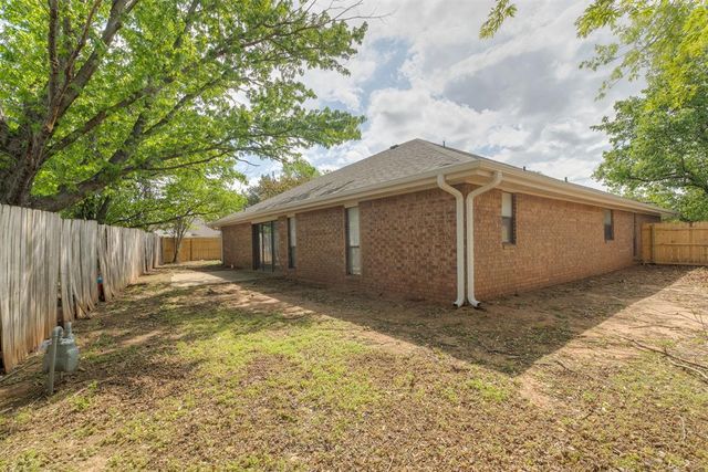 2801 Morgan Trail, Edmond, OK 73012