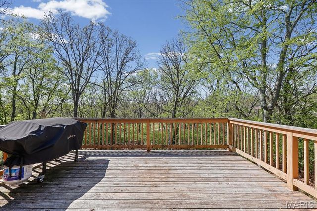656 Rockwood Drive, Arnold, MO 63010