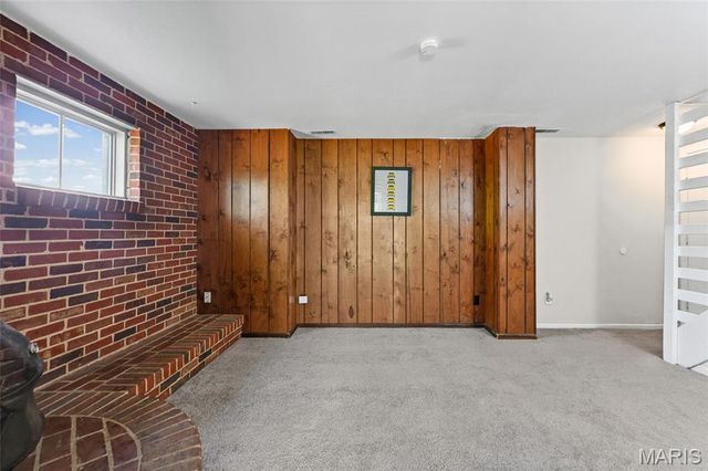 656 Rockwood Drive, Arnold, MO 63010