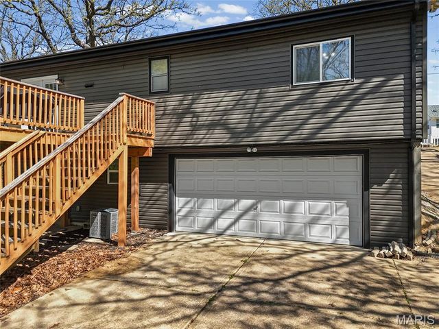 656 Rockwood Drive, Arnold, MO 63010