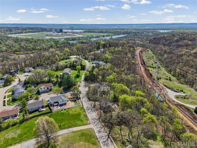 656 Rockwood Drive, Arnold, MO 63010
